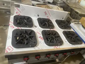6-Burner Commercial Gas Cooker–Built for Heavy-Duty Kitchens