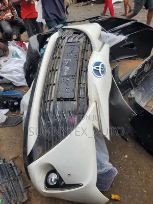 Complete Front Bumper Toyota Yaris 2018-2019