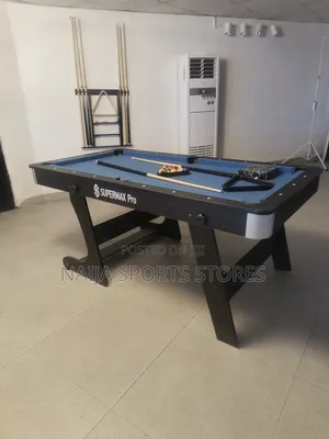 Fine 6ft Snooker Table