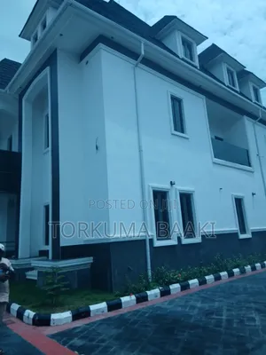 7bdrm Mansion in Efab Metro Polis, Gwarinpa for sale