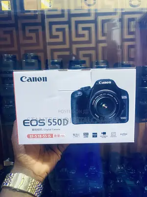 Canon 550d With 18-55mm Lens