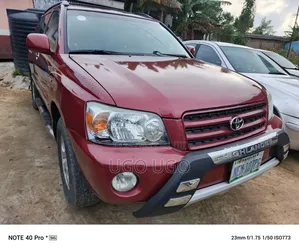 Photo - Toyota Highlander 2005 Red