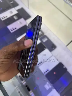 Google Pixel Fold 256 GB Black