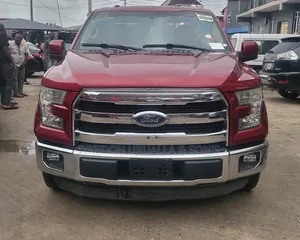 Ford F-150 Lariat 4x4 SuperCrew Cab Styleside 5.5 ft. box 145 in. WB