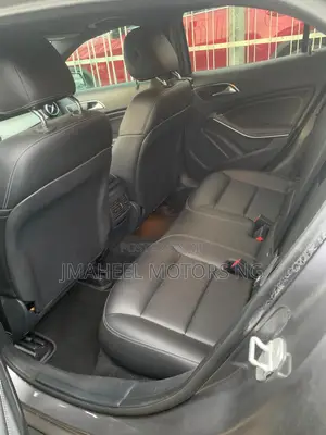 Mercedes-Benz GLA 250 2016 Gray