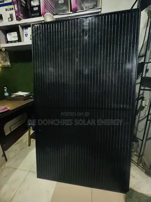 Photo - 450w Mono Longi All Black Solar Panels