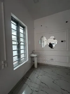 Studio Apartment in Lekki, Osapa london for rent