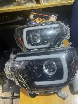 Customized Headlights For Toyota Tacoma 2012-2015 Available