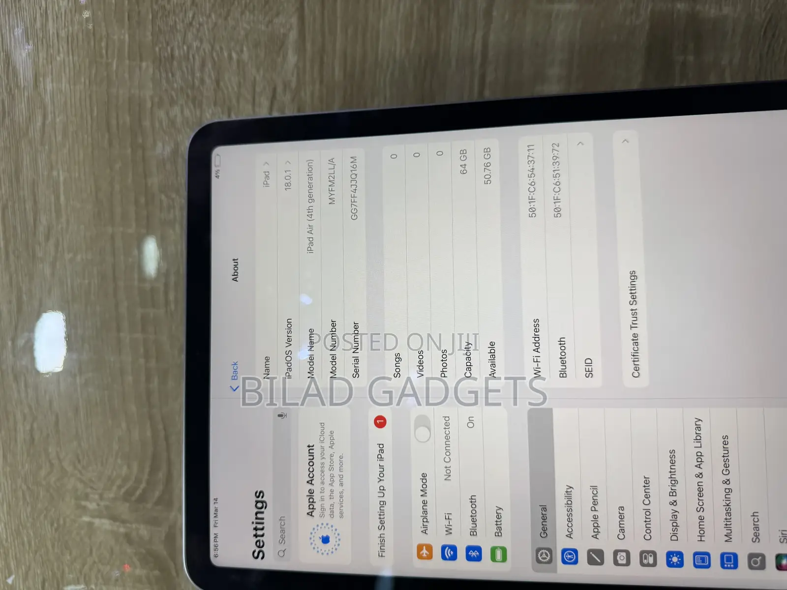 Apple iPad Air 64 GB Gray