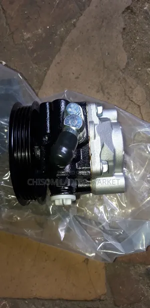 Power Steering Pump for Toyota Sienna 2002 2003 2004