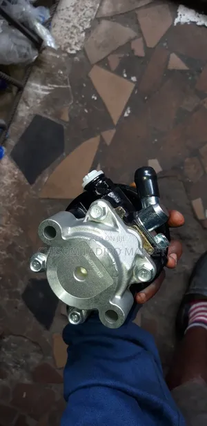 Power Steering Pump for Toyota Sienna 2008 2010