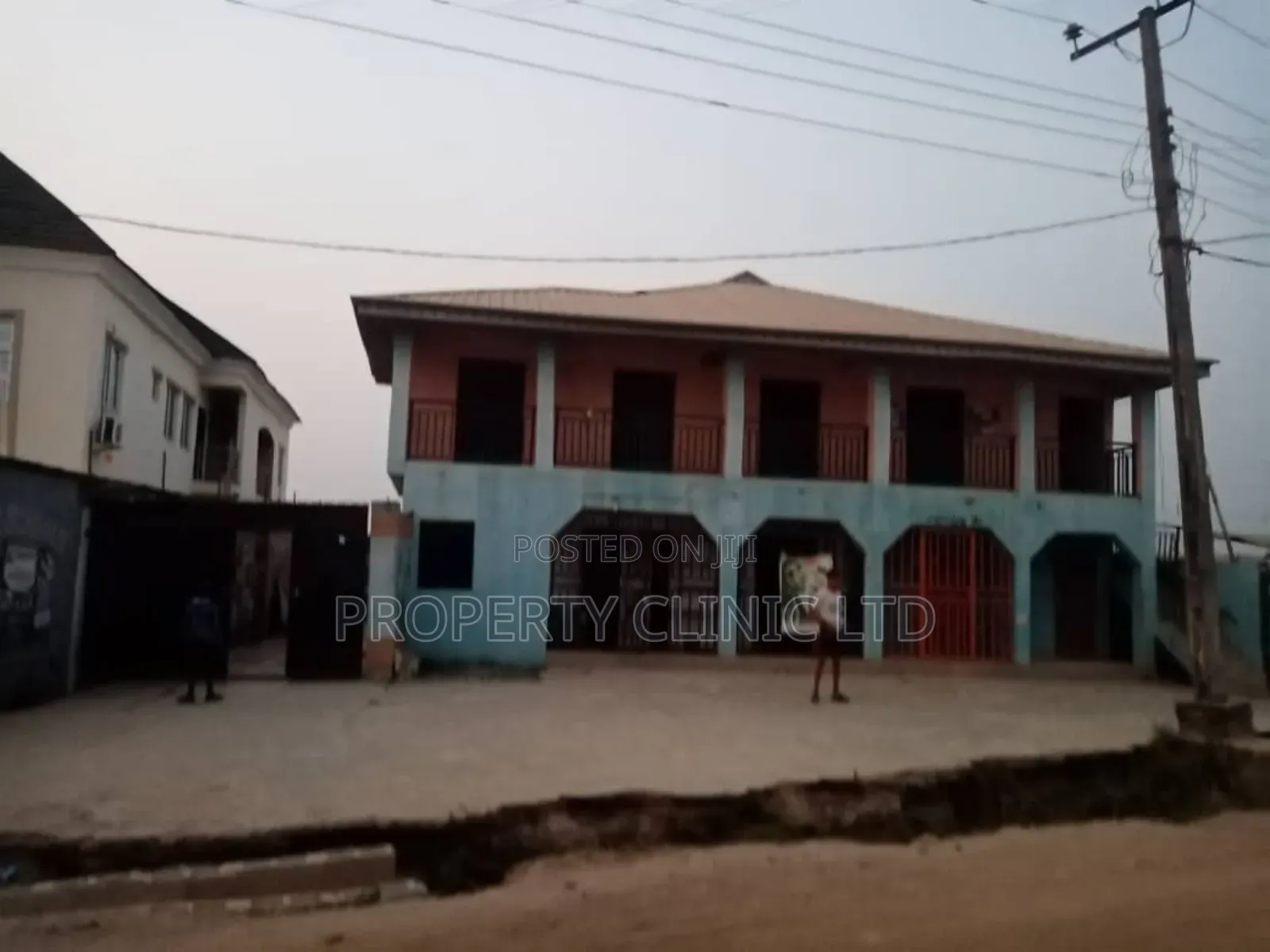 2bdrm Block of Flats in Makogi, Obafemi-Owode for sale