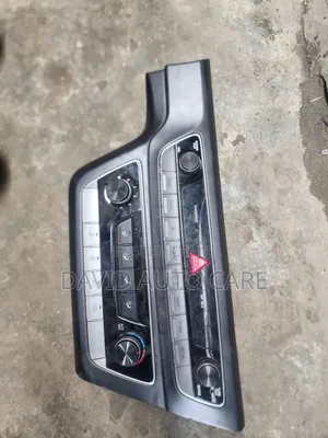 A/C Control Hyundai Sonata 2018 Available