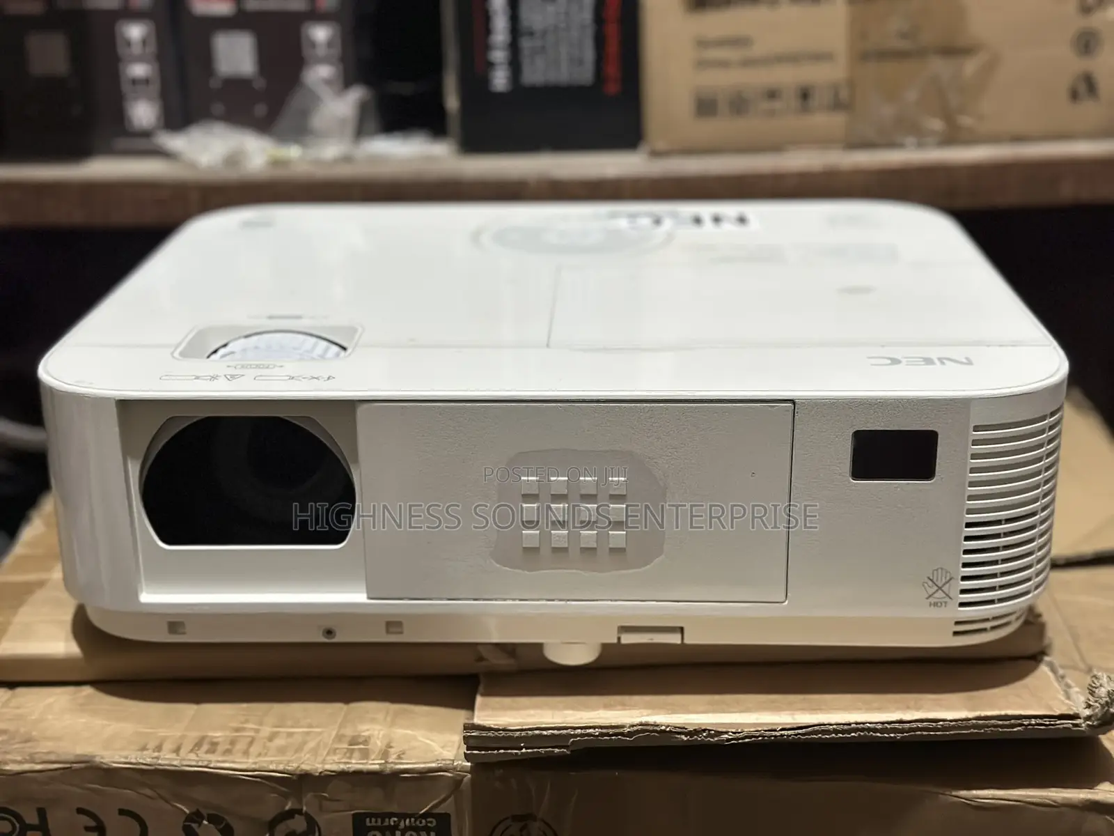 Nec Projector 4200 Lumens