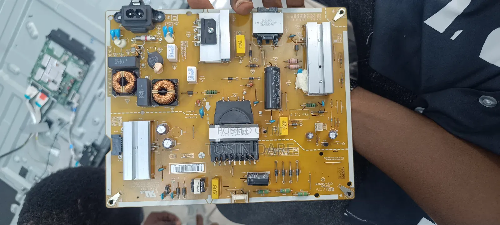 Professional Led Tv Technician