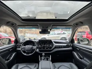 Toyota Highlander Platinum 2021 Silver
