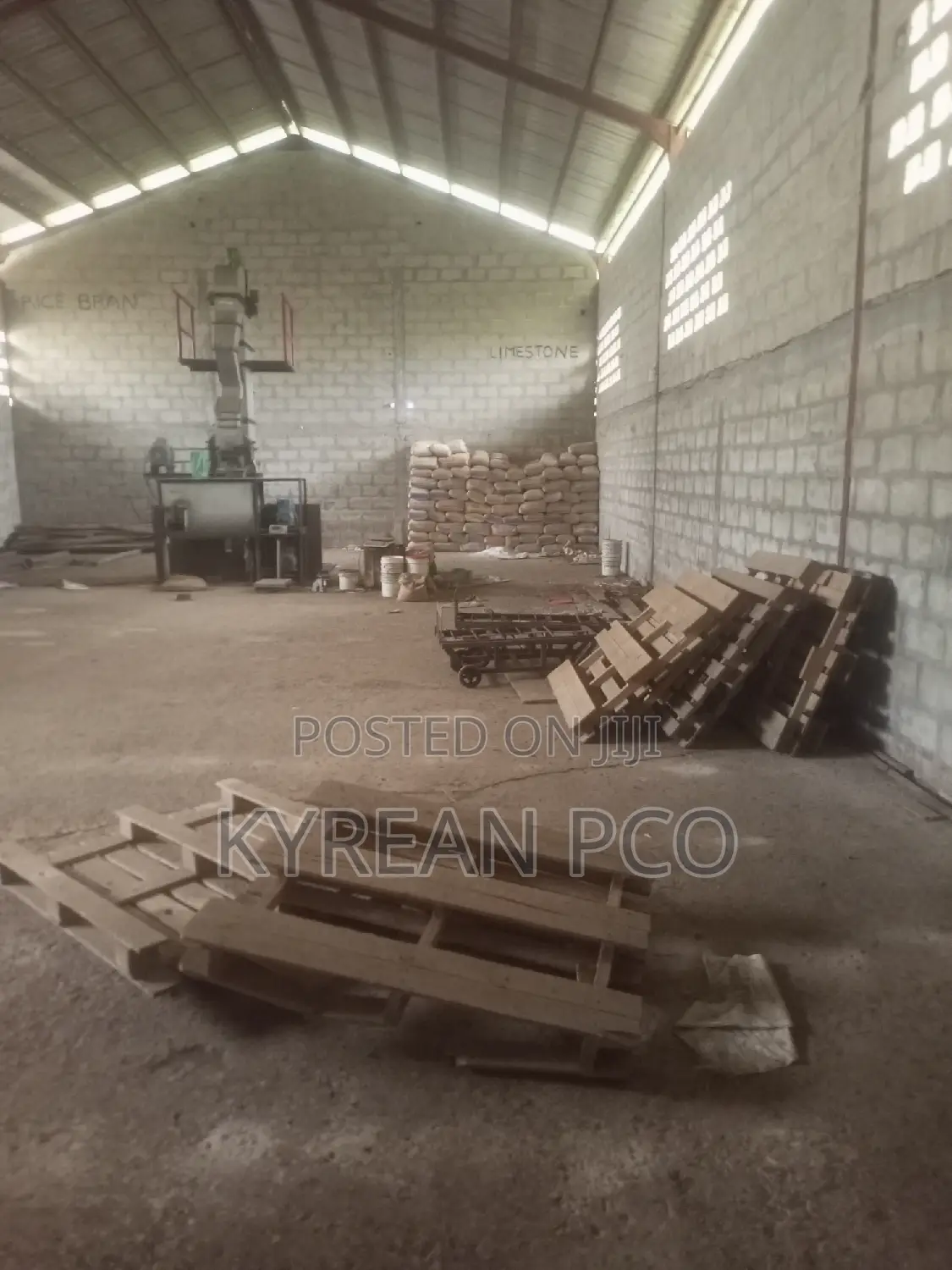 Paultry Feed Factory