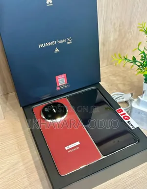 Huawei Mate X6 512 GB Red