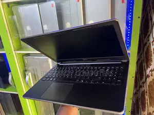 Laptop Dell Vostro 1510 8GB Intel Core I3 HDD 500GB