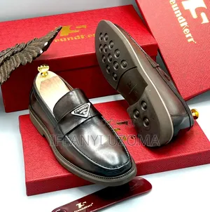 Quality Leather Brown and Black Shoe