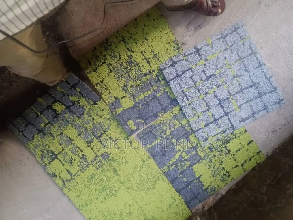 Real Thick Rug Tiles for Floor