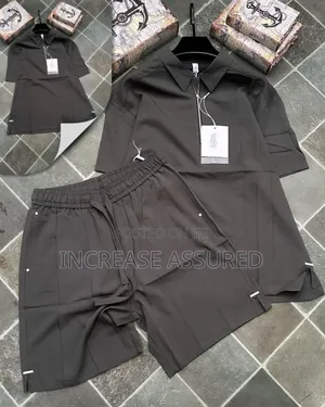 Classy Short/Top