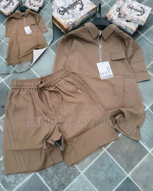 Classy Short/Top