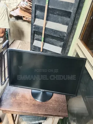 28 Inches Asus