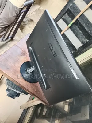 28 Inches Asus