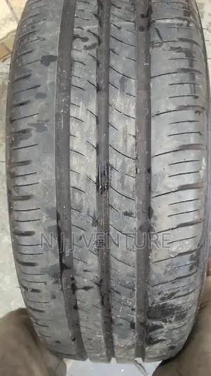 235 50 R21 Mich Tukunbo
