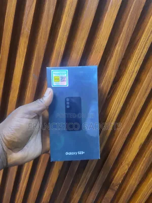 New Samsung Galaxy S23+ 256 GB Orange