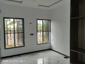 Photo - 3bdrm Apartment in Shelter Afrique, Uyo for rent