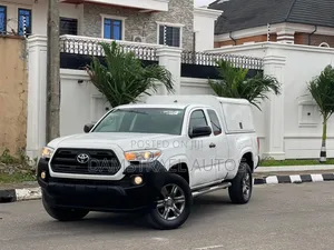 Toyota Tacoma 4dr Double Cab 2016 White