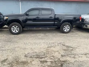 Toyota Tacoma 4dr Double Cab 2016 Black