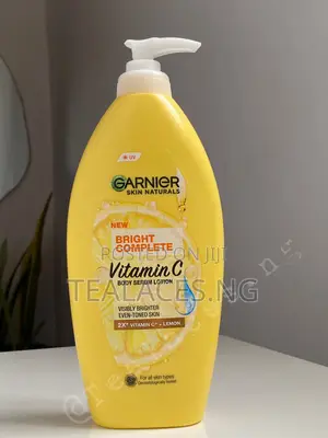 Photo - Garnier Bright Complete Body Lotion With Vitamin C 400ml