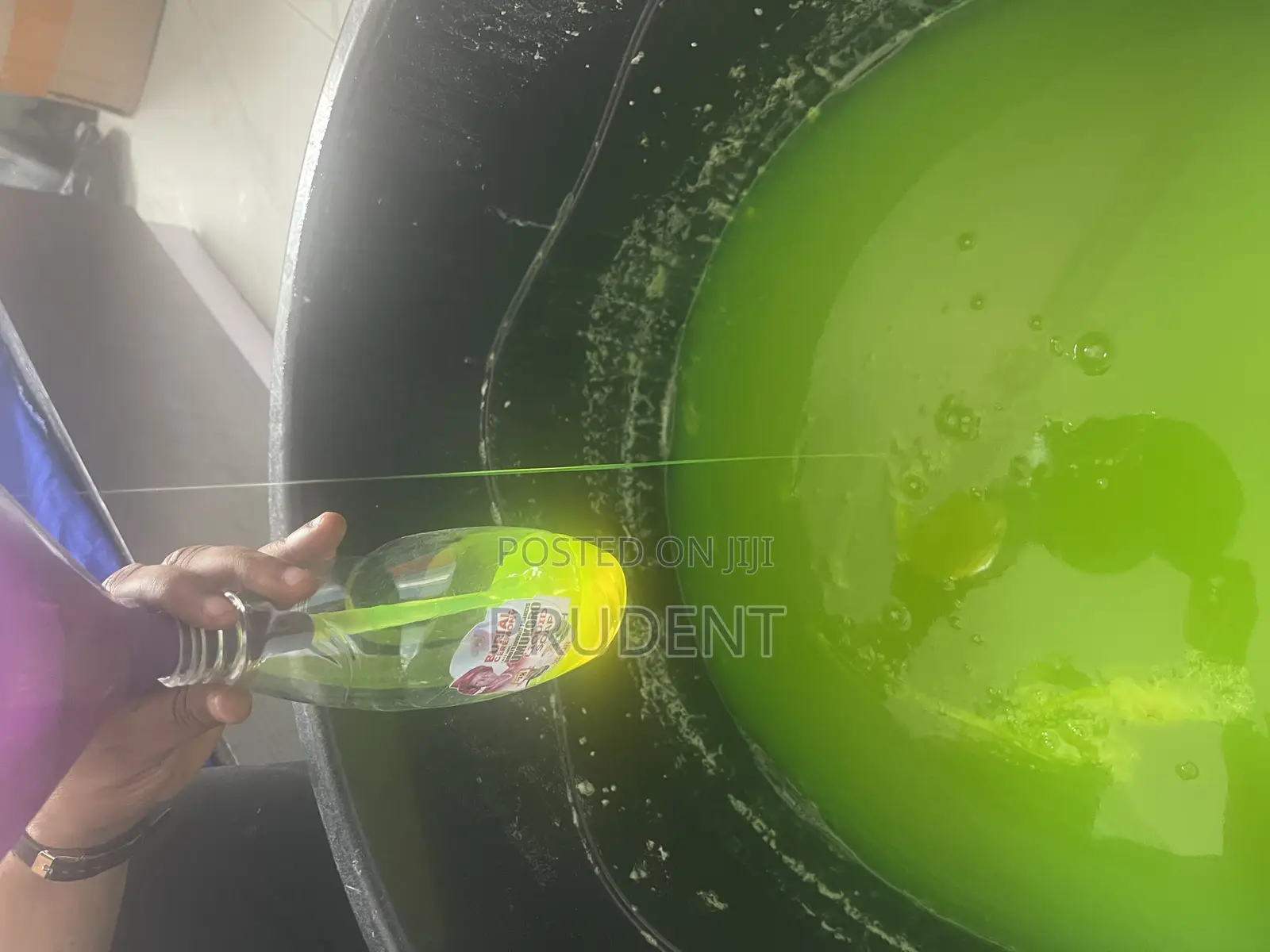 Souvenir Liquid Soap