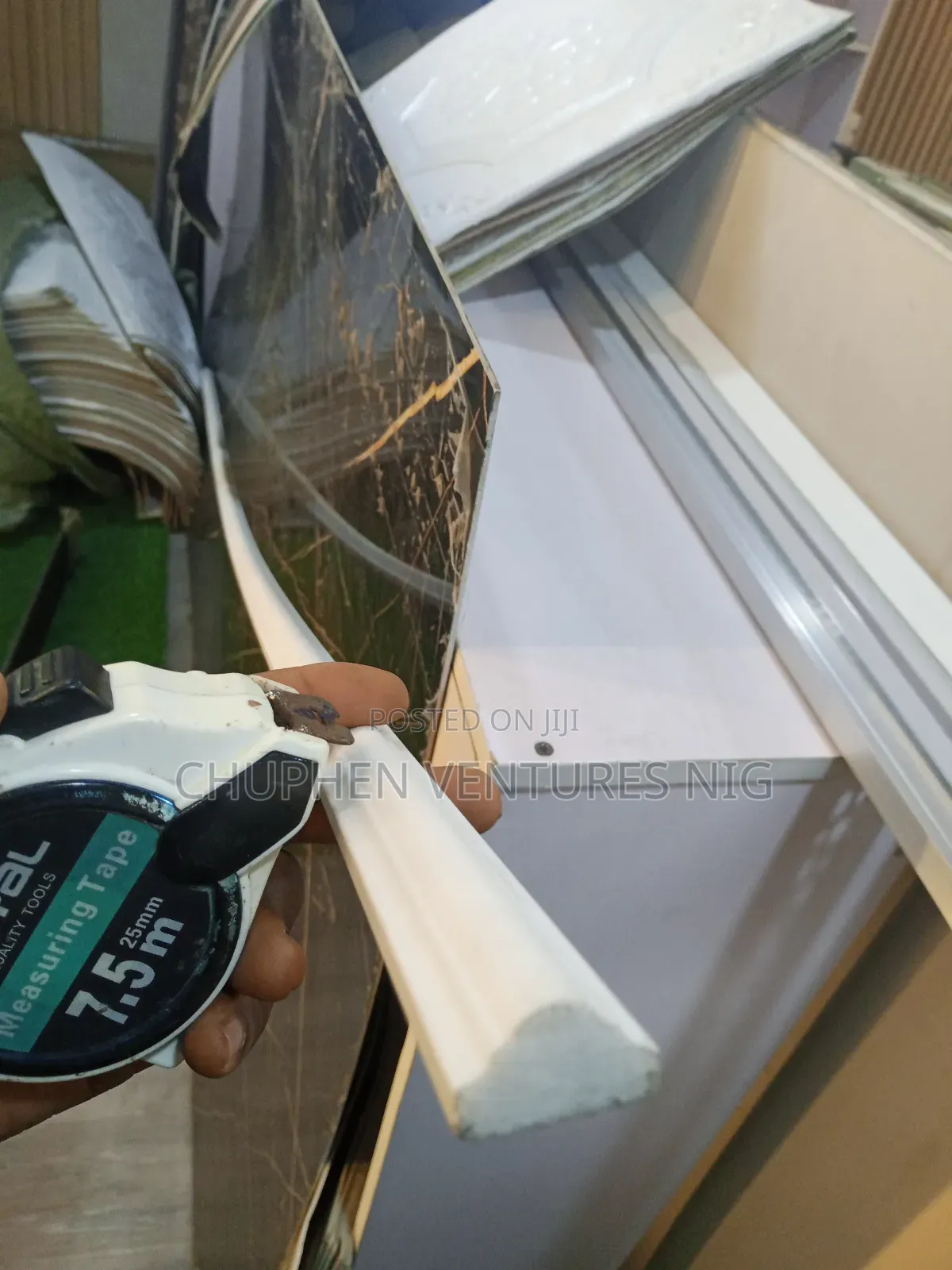 PVC/WPC Acrylic Wall Cornice Bar.