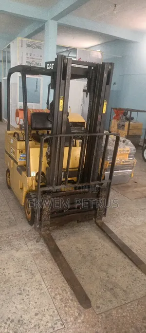New Arrivals American Used Cat 2.5ton T50d Folklift