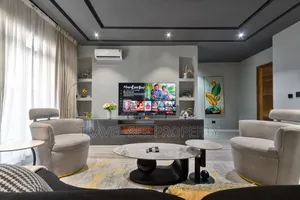 Shorlet Serive Apartment