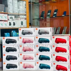 JBL Charge 5