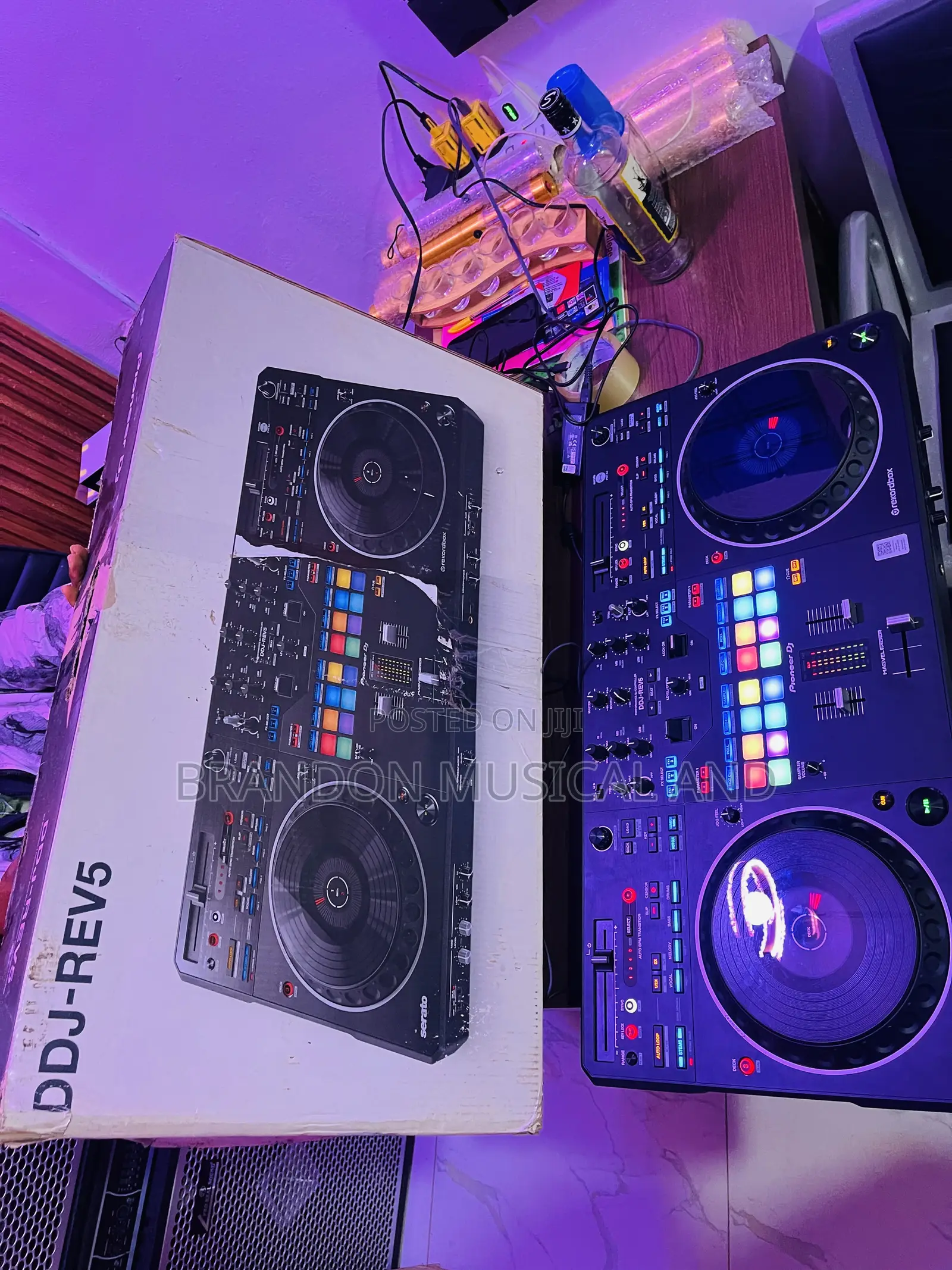 DDJ Rev5 Dj Controller