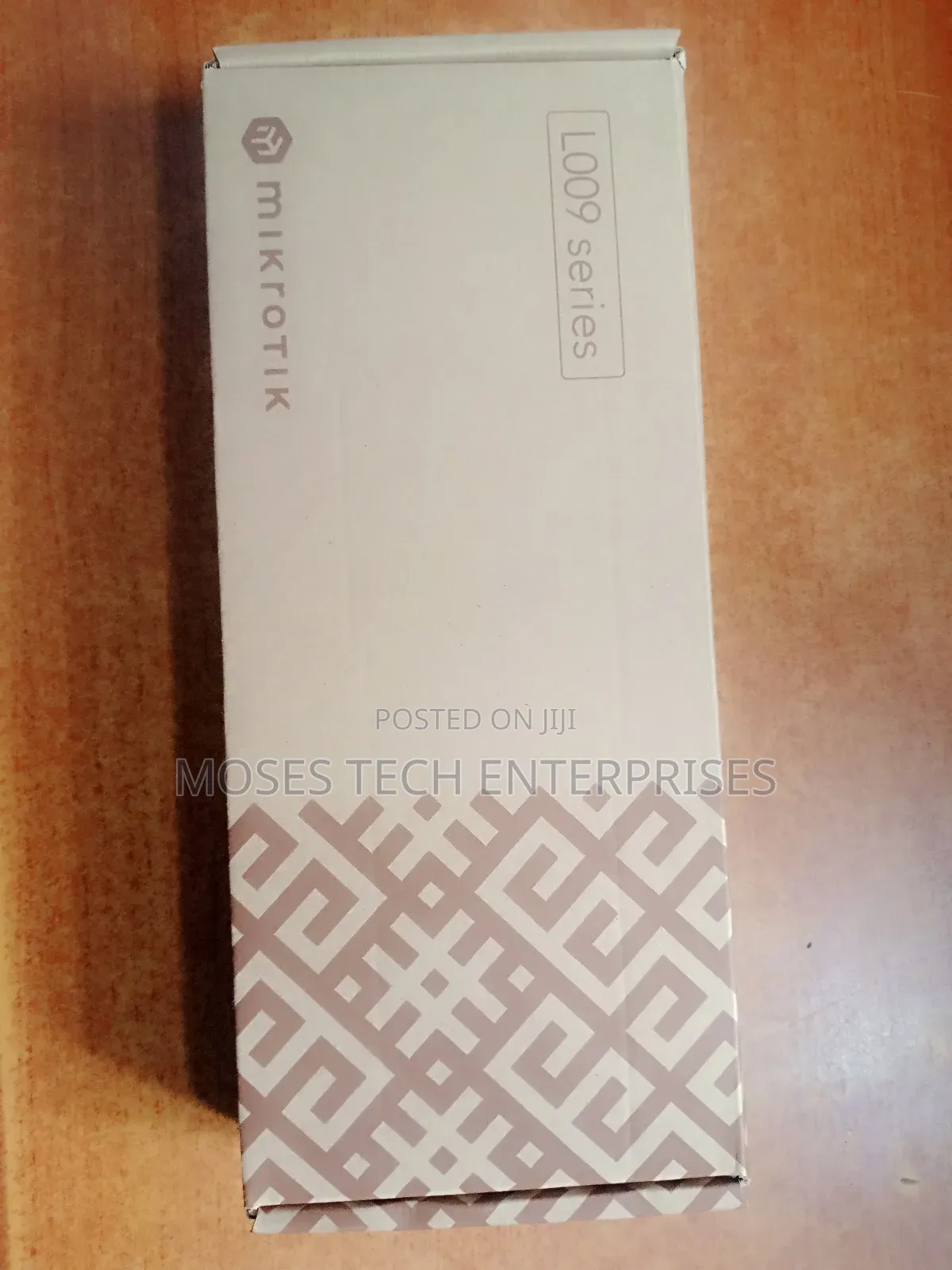Mikrotik L009uigs-2haxd.In