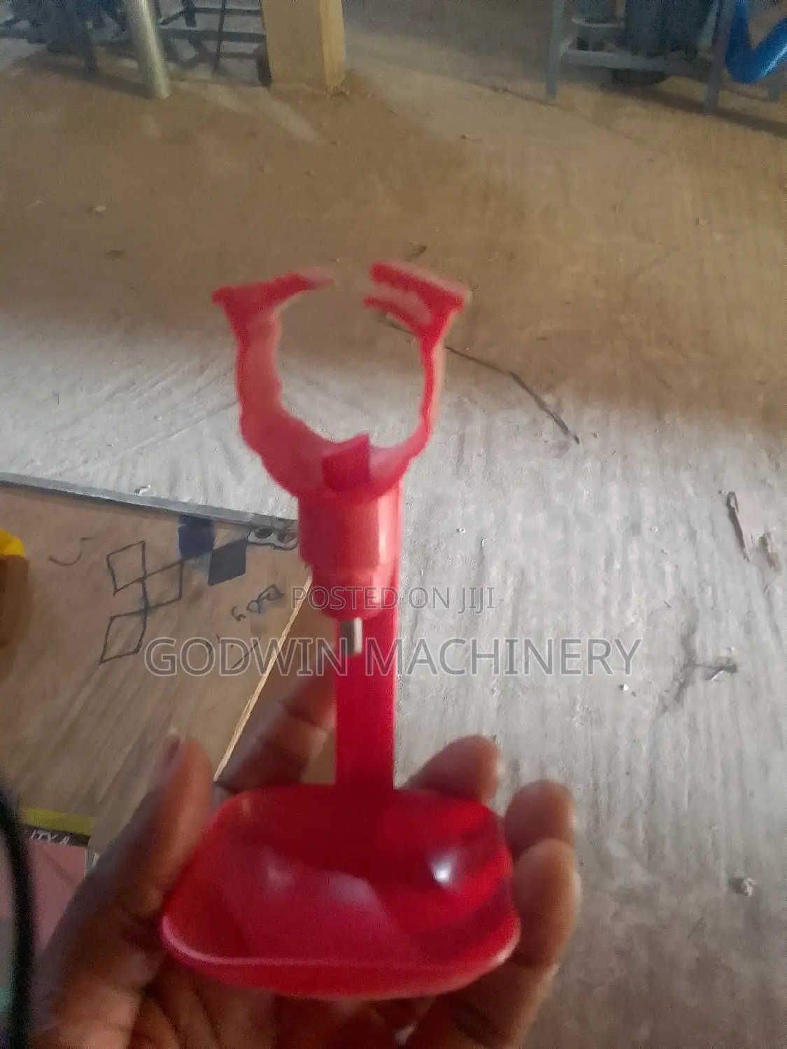 Essential Red Cup Nipple Drinker