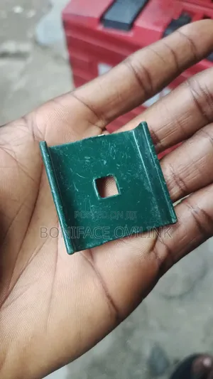 Wire Mesh Fence Clips
