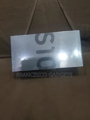 New Samsung Galaxy S10 Plus 128 GB Black
