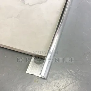 Tiles Trim