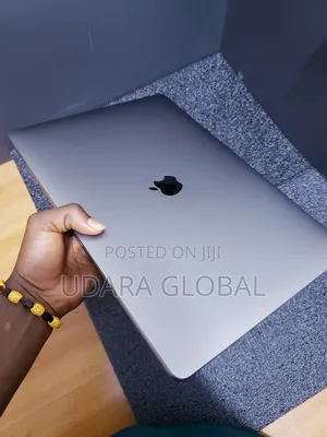 Laptop Apple MacBook Pro 2016 16GB Intel Core I7 SSD 256GB