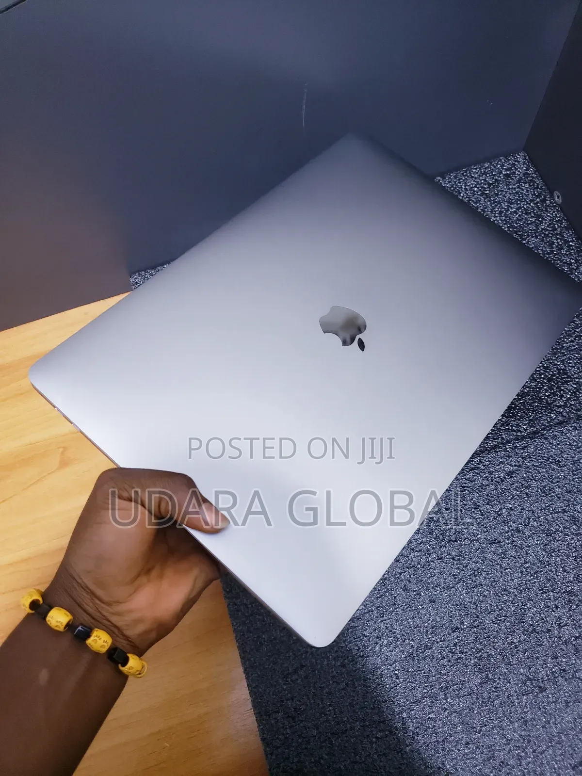 Laptop Apple MacBook Pro 2016 16GB Intel Core I7 SSD 256GB