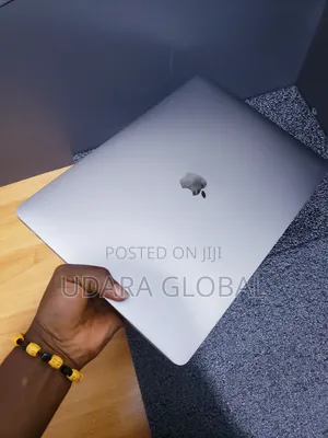 Laptop Apple MacBook Pro 2016 16GB Intel Core I7 SSD 256GB