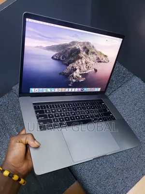 Laptop Apple MacBook Pro 2016 16GB Intel Core I7 SSD 256GB